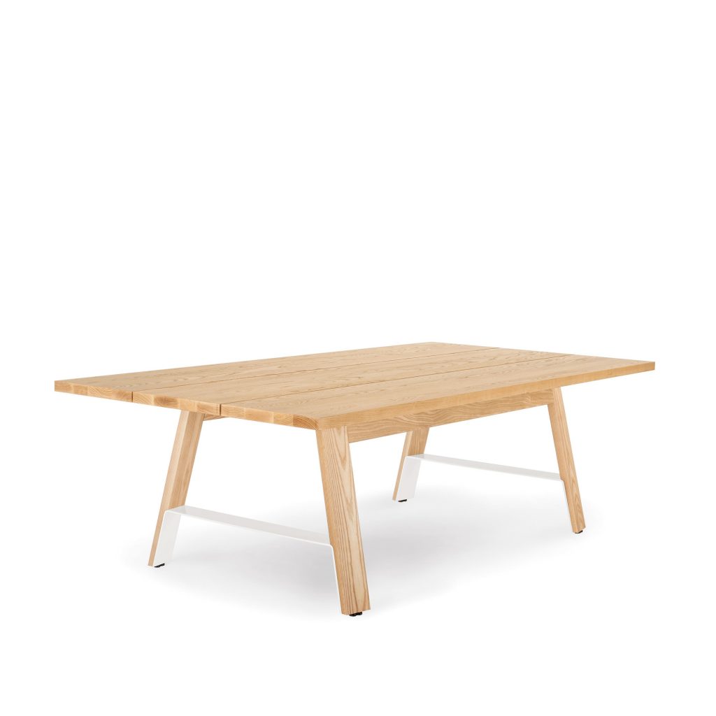 Delen Picnic Table