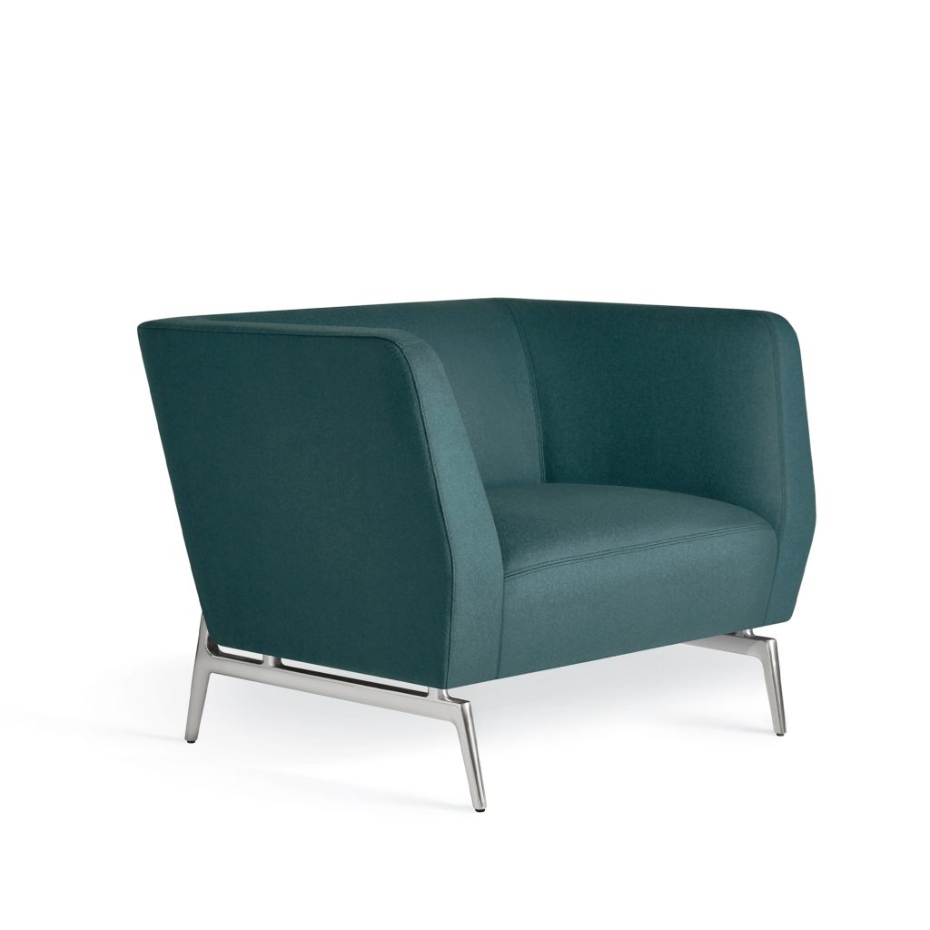 Scenery Lounge Chair with Arms