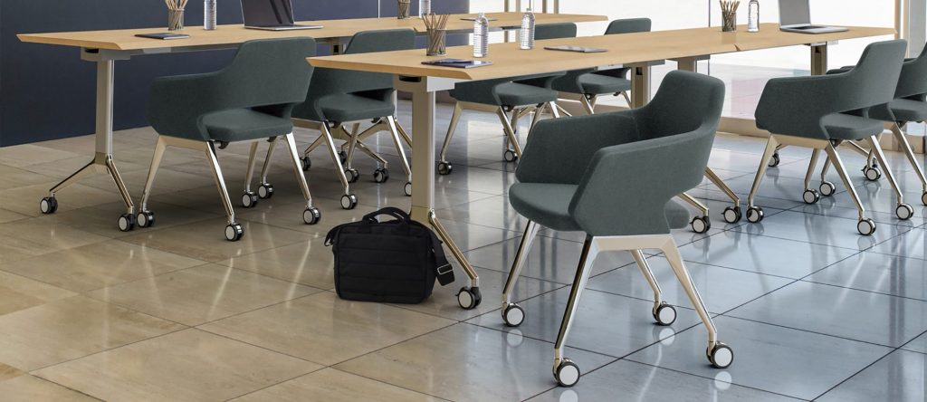 Flirt Guest with Flirt Multipurpose Tables