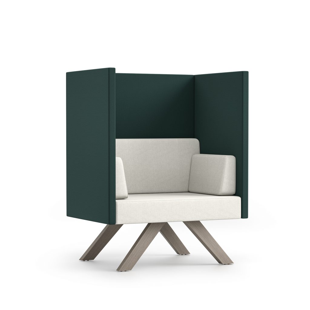Single Lounge, High Panels